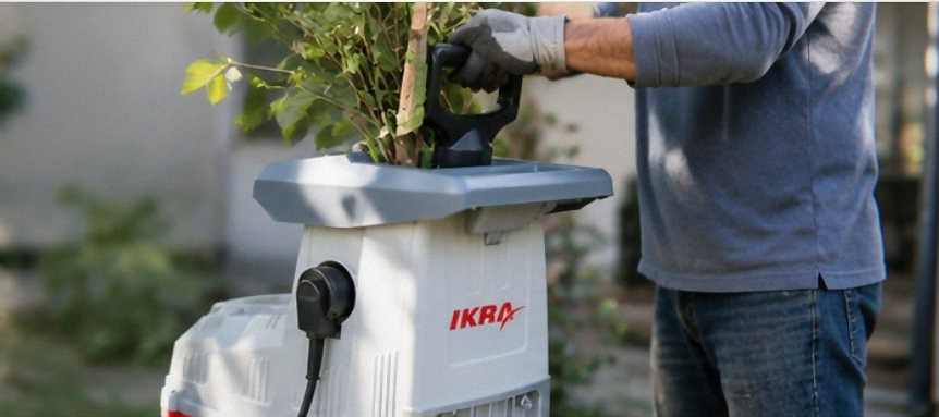 IKRA ILH 3200A electric garden shredder with collection box, shown side on