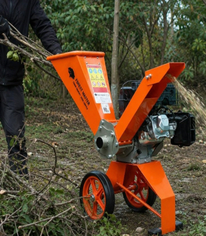 Forest Master FM6DD 6 HP — mejor trituradora de ramas puesto 2